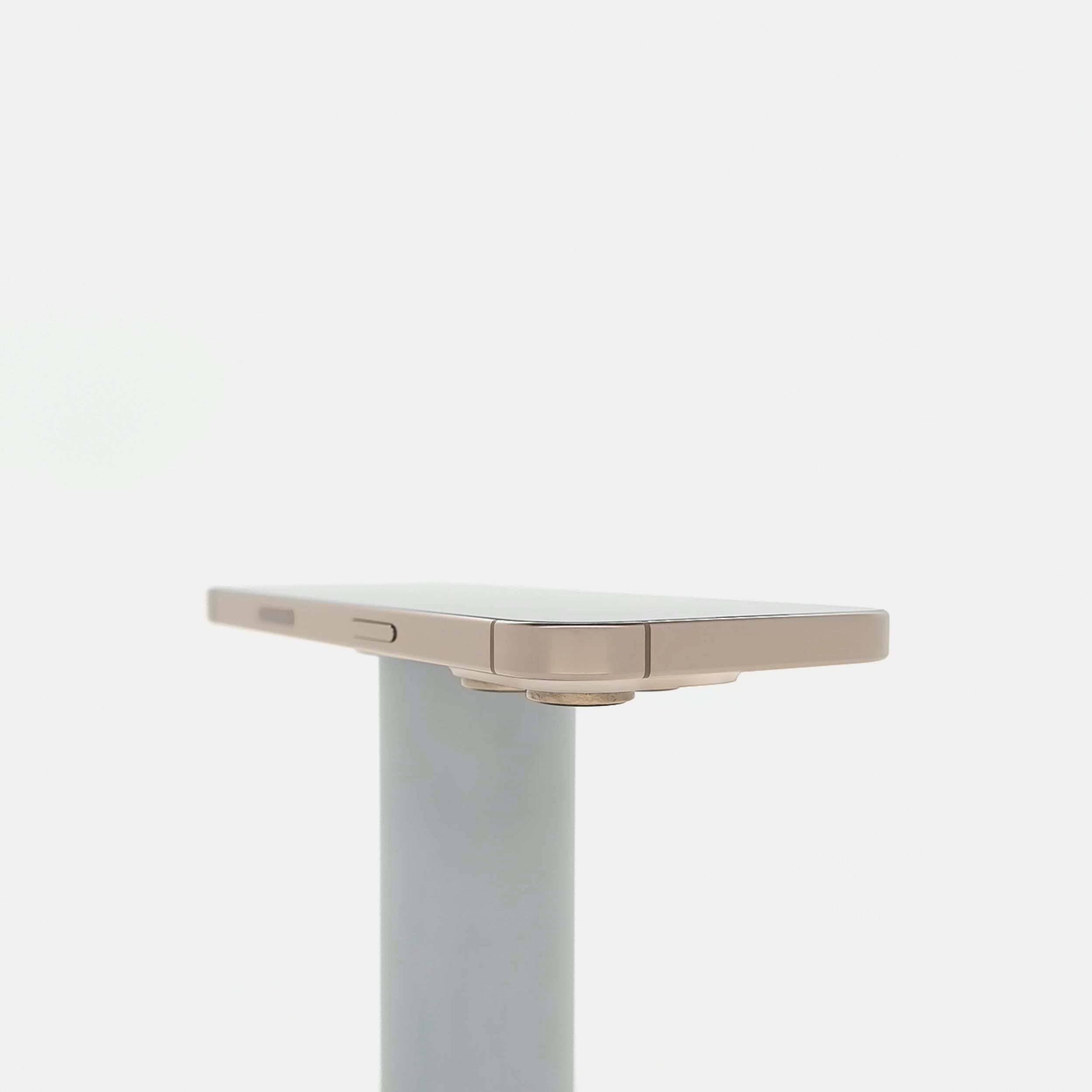 99新 Apple iPhone 16 Pro 128G 沙漠色鈦金屬 中國大陸版