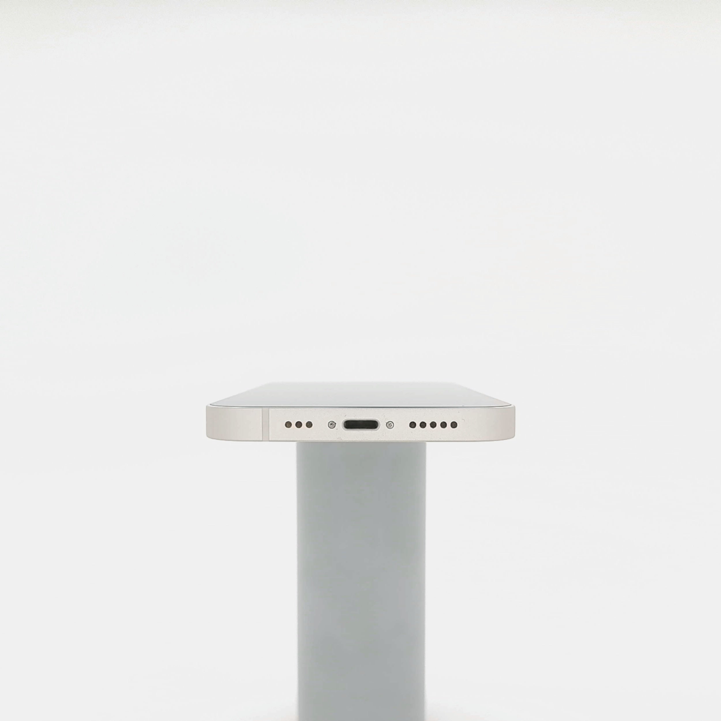 95新 Apple iPhone 13 128G 星光色 中國大陸版
