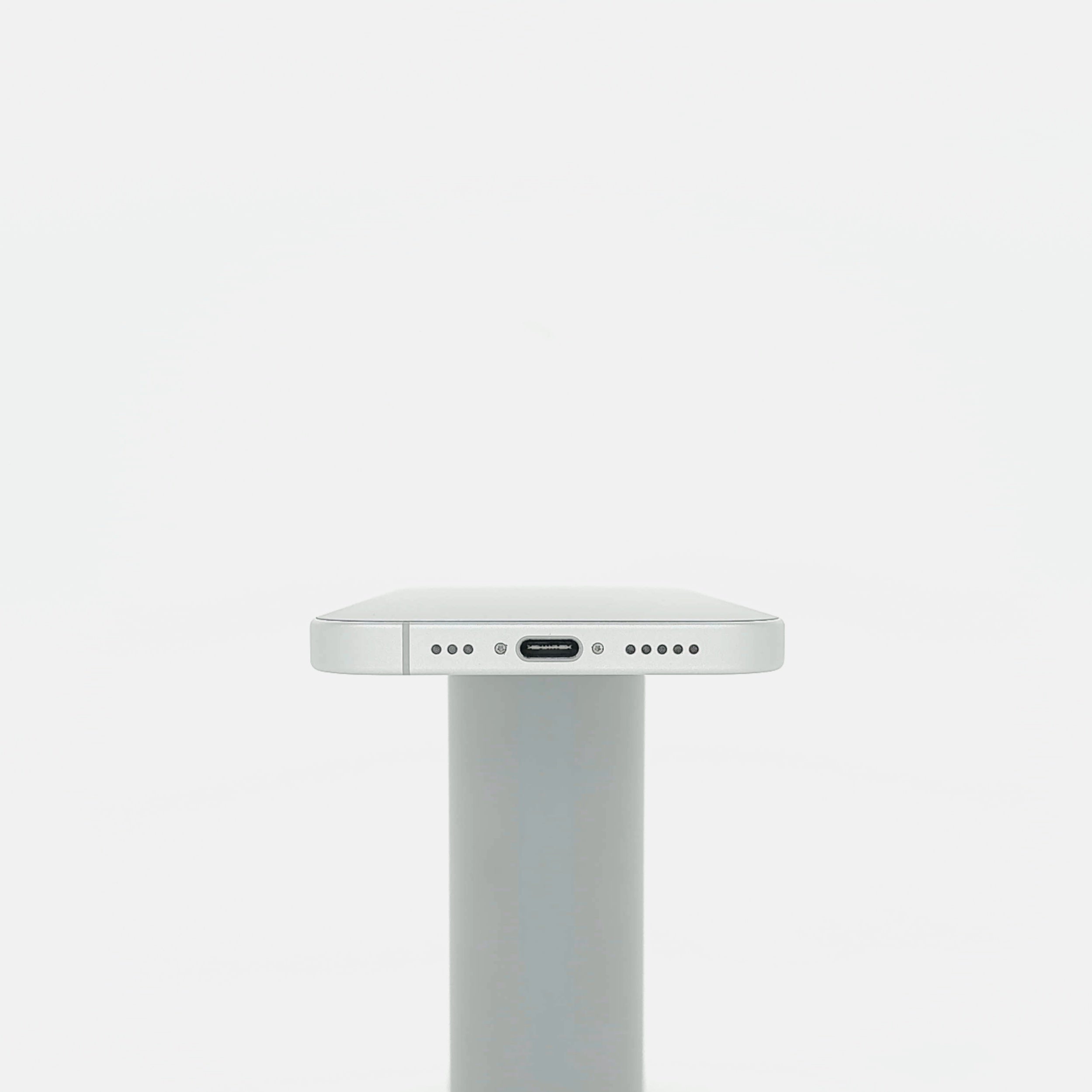 95新 Apple iPhone 16 128G 白色 中國大陸版