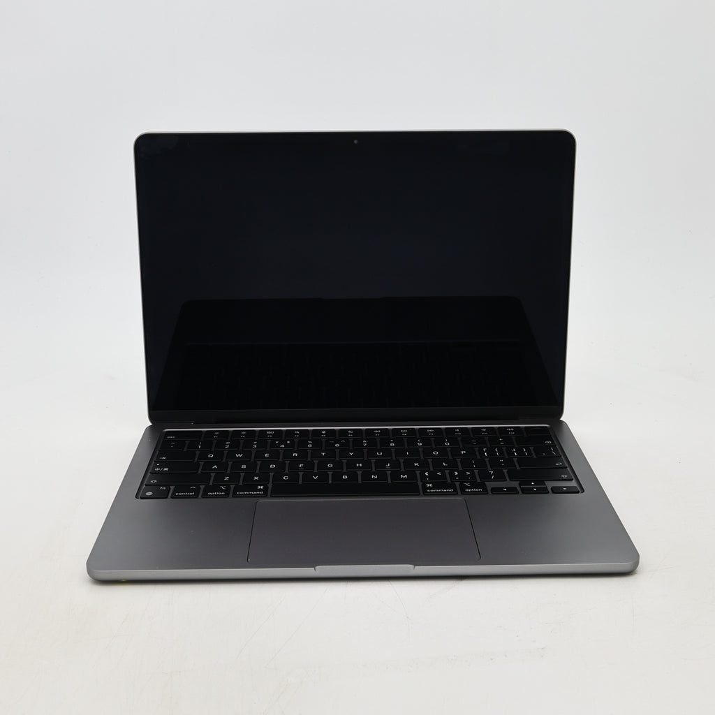 95新 Apple MacBook Air 22年 13寸 M2（8+8核） 8G RAM 256G SSD 深空灰色
