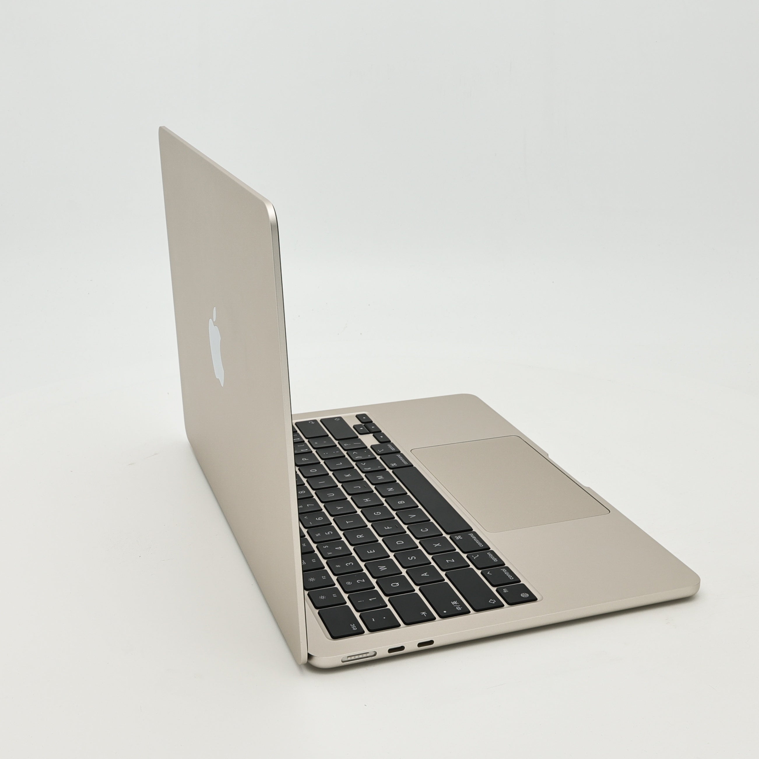95新 Apple MacBook Air 24年 13寸 M3（8+8核） 8G RAM 256G SSD 星光色