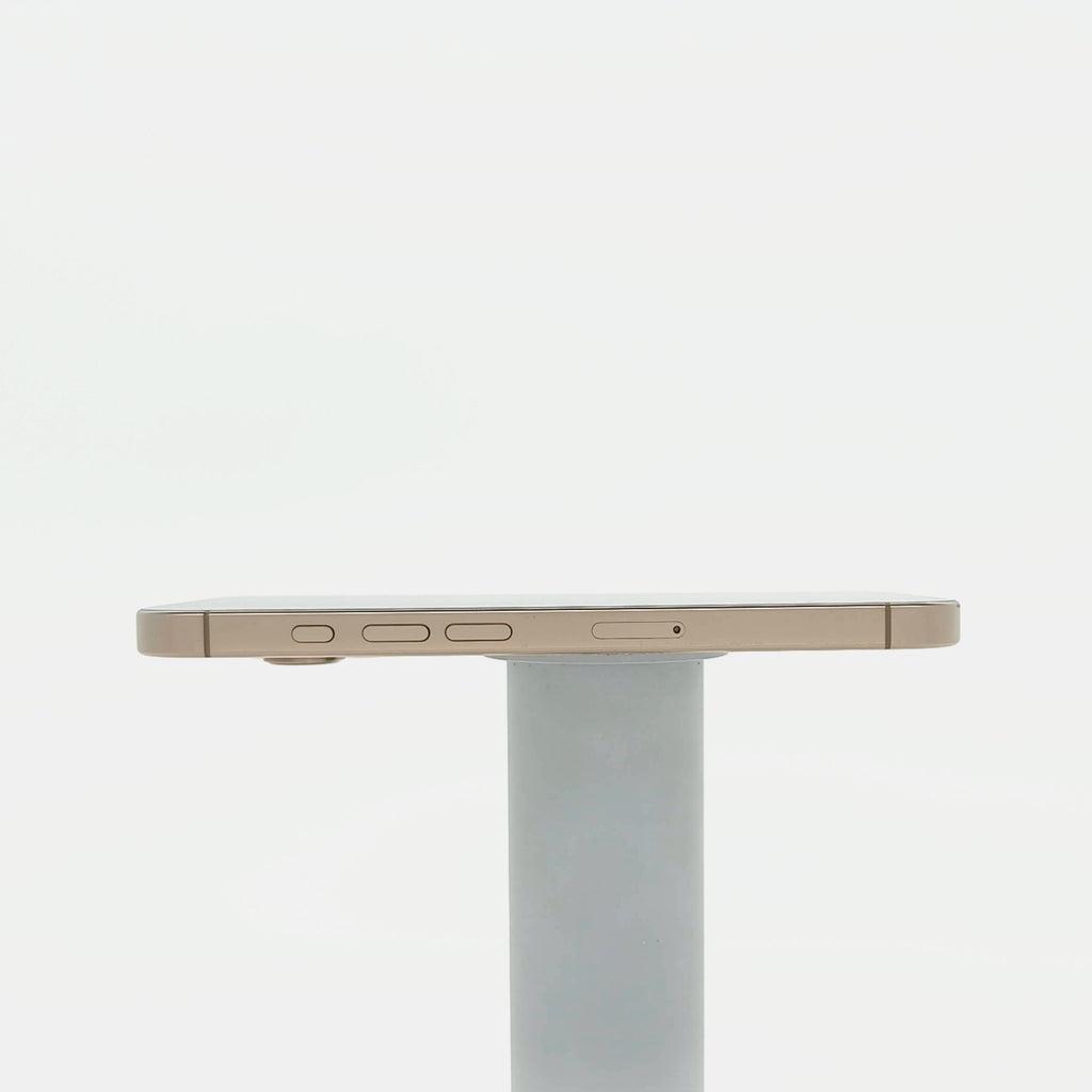 95新 Apple iPhone 16 Pro 256G 沙漠色鈦金屬 中國大陸版
