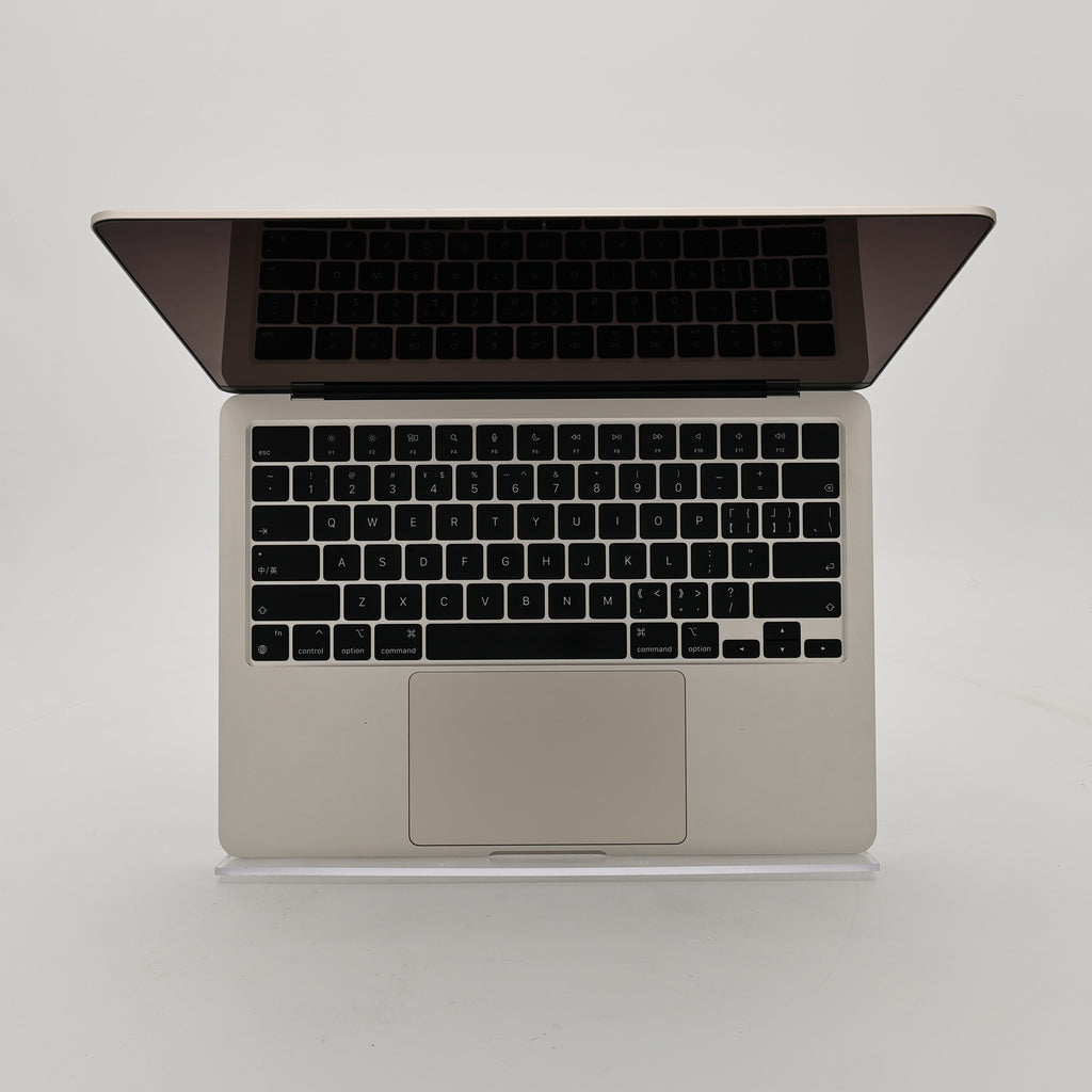 95新 Apple MacBook Air 22年 13寸 M2（8+8核） 8G RAM 256G SSD 星光色