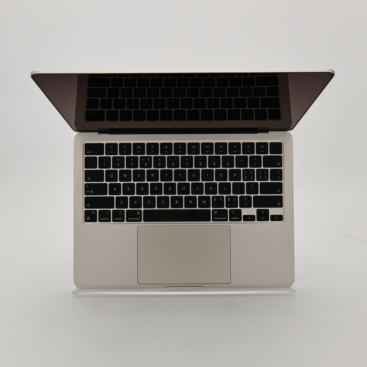 95新 Apple MacBook Air 22年 13寸 M2（8+8核） 8G RAM 256G SSD 星光色