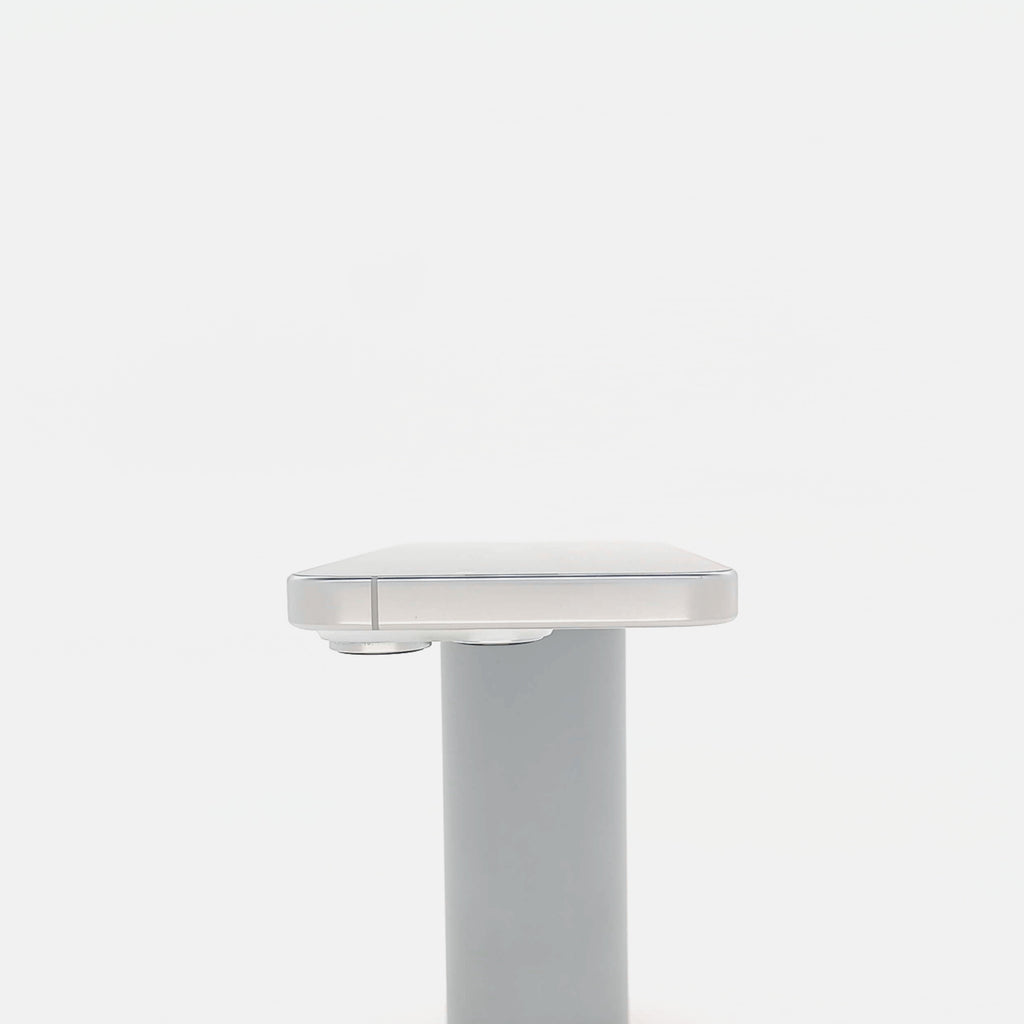 95新 Apple iPhone 16 Pro 128G 白色鈦金屬 中國大陸版