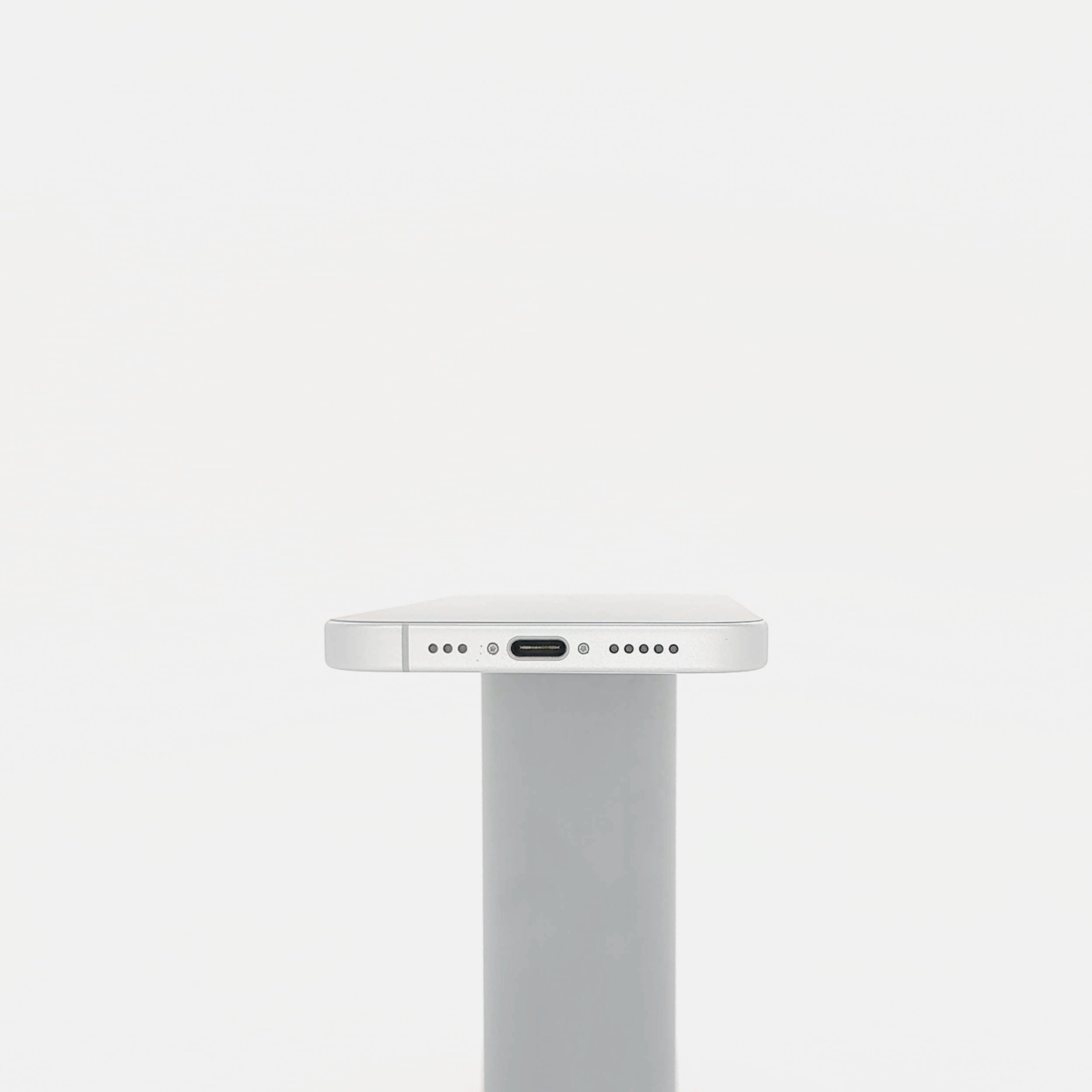95新 Apple iPhone 16 128G 白色 中國大陸版