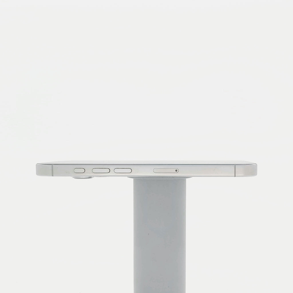 95新 Apple iPhone 16 Pro 256G 白色鈦金屬 中國大陸版