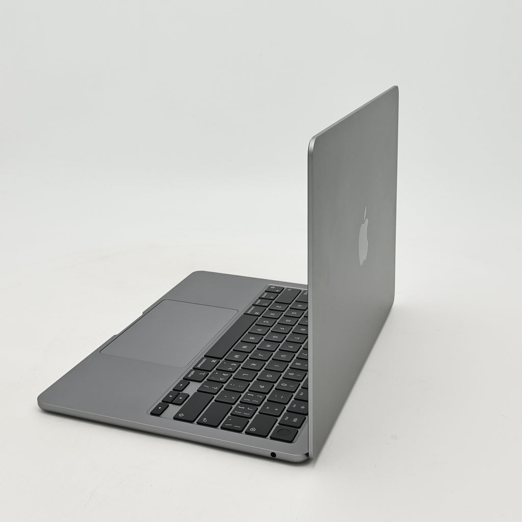 95新 Apple MacBook Air 22年 13寸 M2（8+8核） 16G RAM 256G SSD 深空灰色