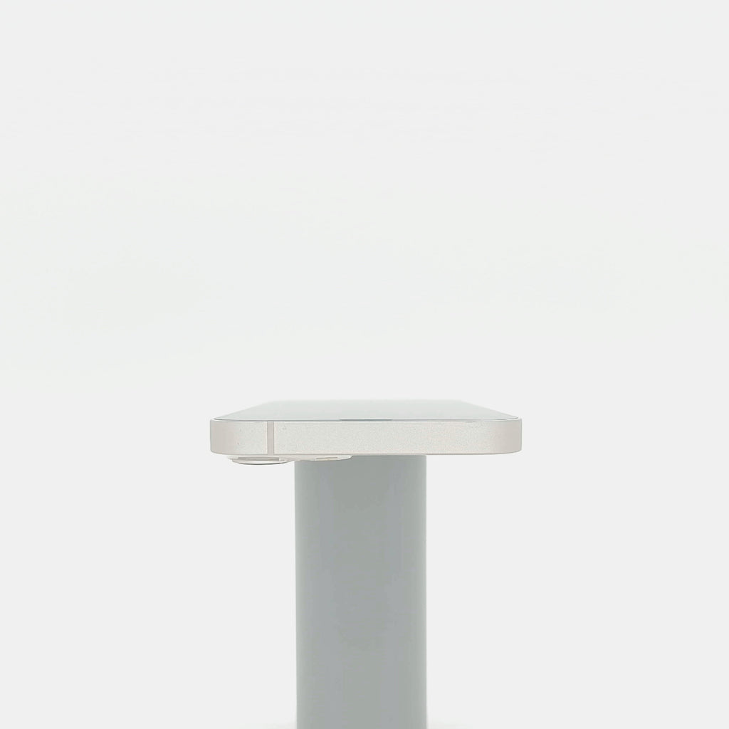 95新 Apple iPhone 13 256G 星光色 中國大陸版