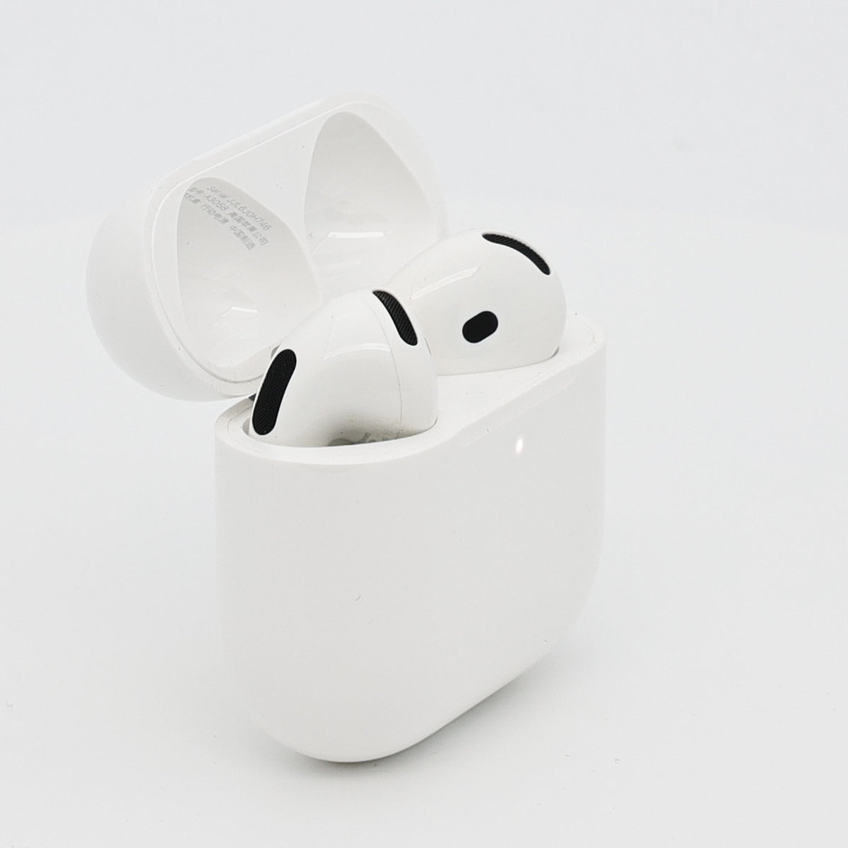 99新 Apple AirPods 4 (不支持主动降噪) 白色