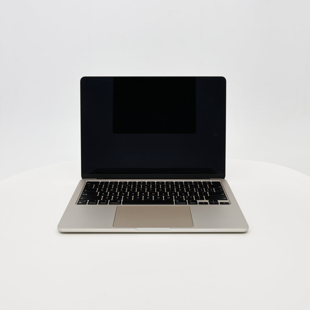 95新 Apple MacBook Air 22年 13寸 M2（8+8核） 8G RAM 256G SSD 星光色