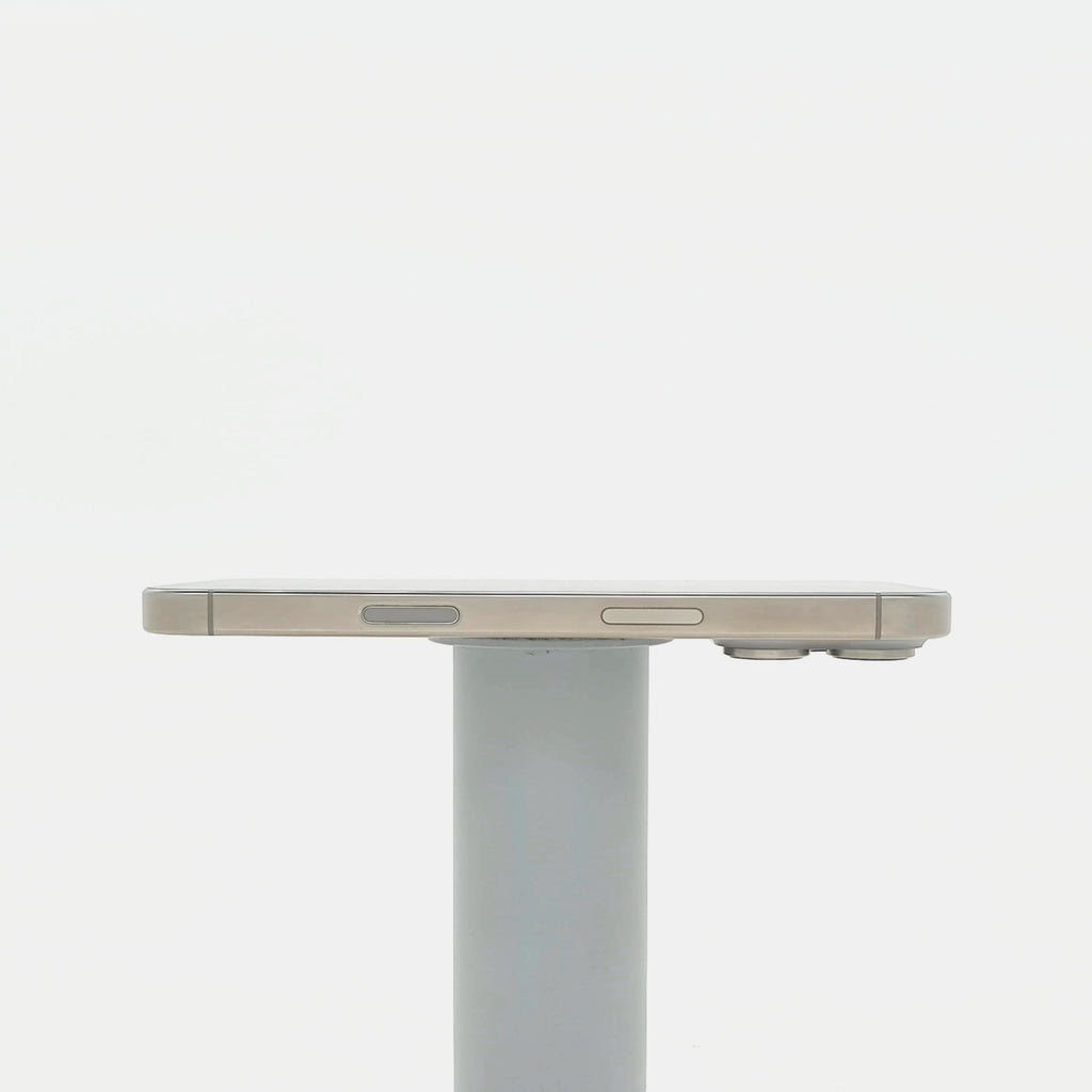 95新 Apple iPhone 16 Pro 128G 原色鈦金屬 中國大陸版