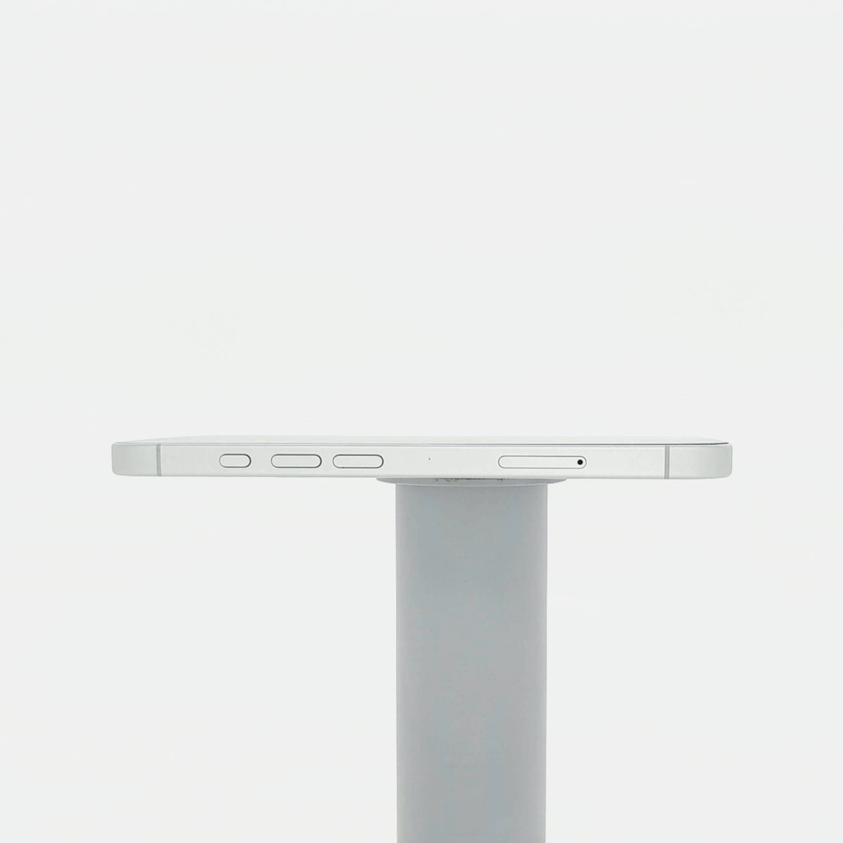 95新 Apple iPhone 16 128G 白色 中國大陸版