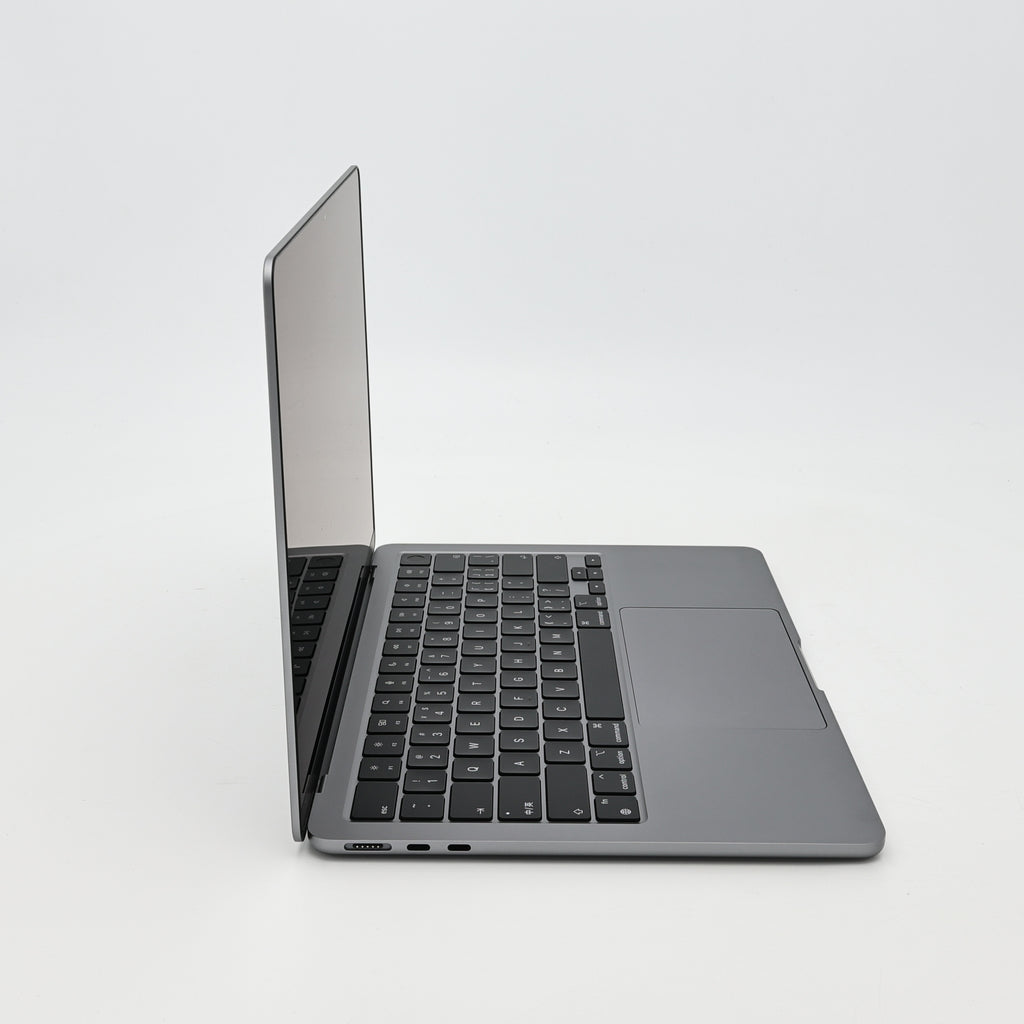 99新 Apple MacBook Air 24年 13寸 M3（8+8核） 8G RAM 256G SSD 深空灰色