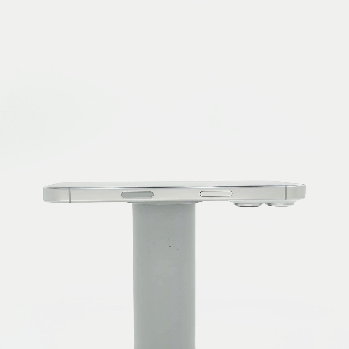 95新 Apple iPhone 16 Pro 128G 白色鈦金屬 中國大陸版