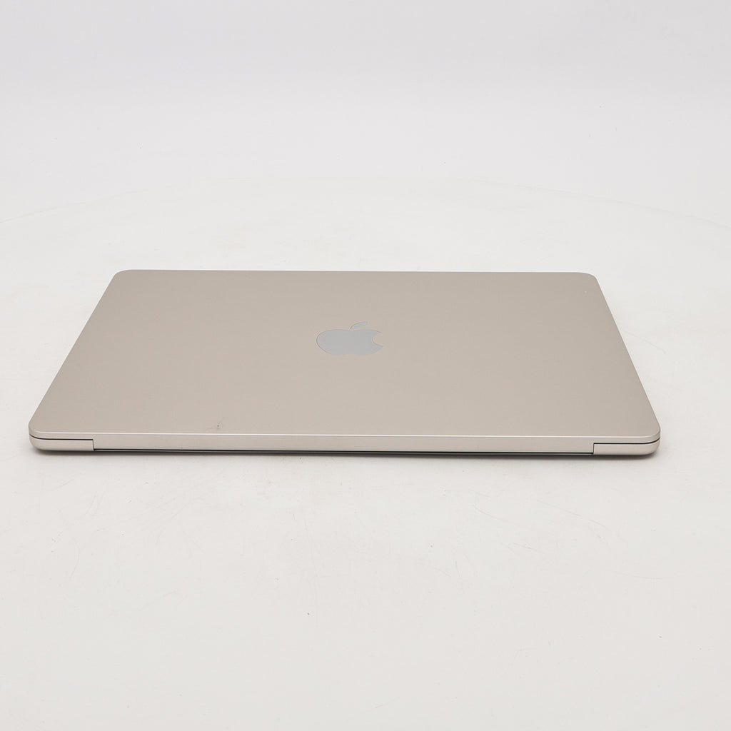 95新 Apple MacBook Air 22年 13寸 M2（8+8核） 8G RAM 256G SSD 星光色