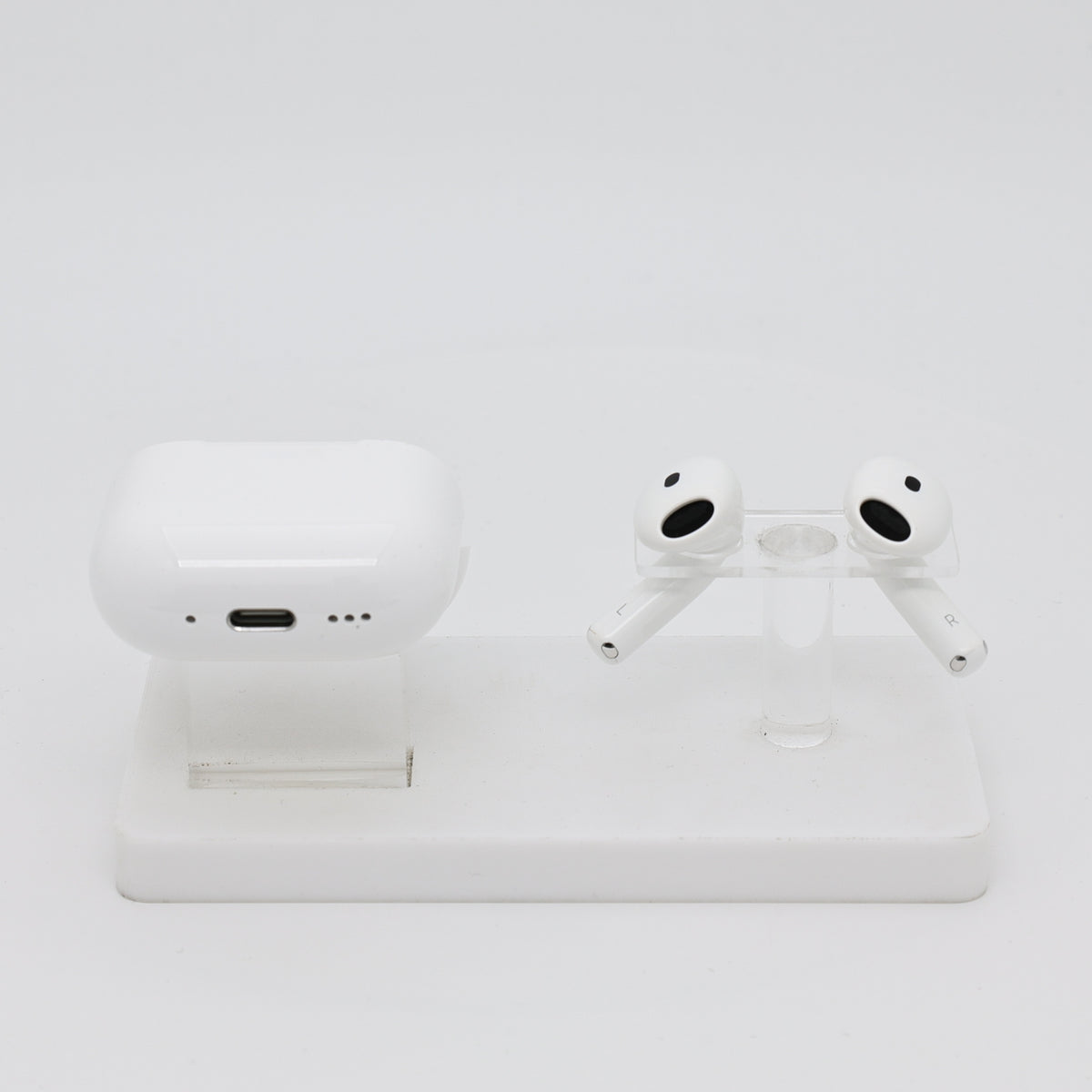 99新 Apple AirPods 4 (支持主動降噪) 白色