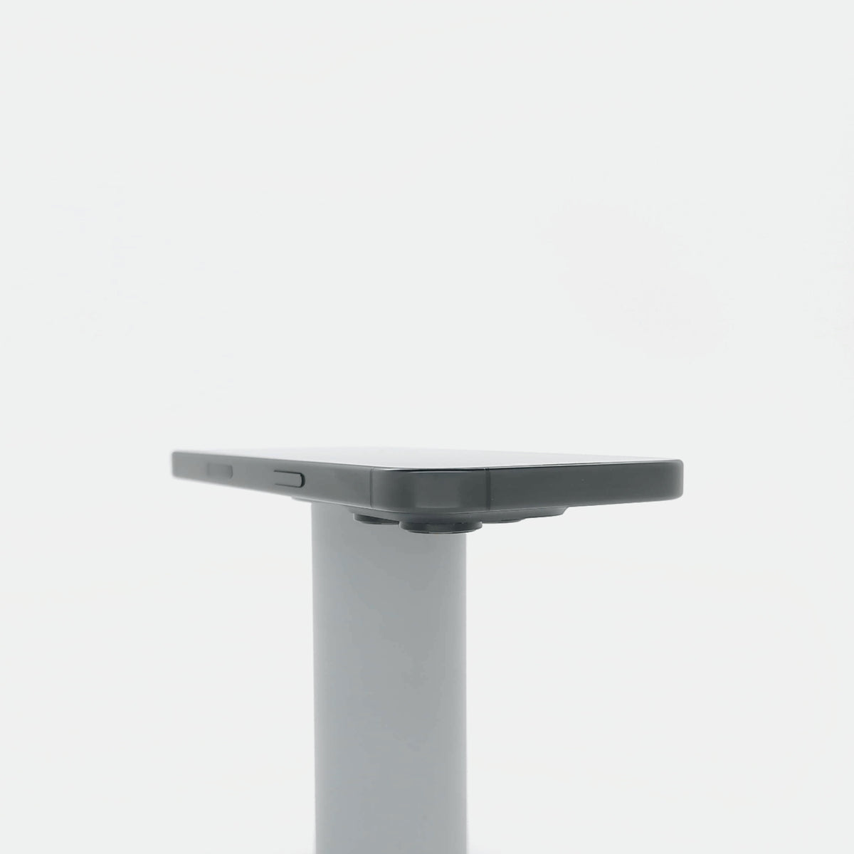 95新 Apple iPhone 16 Pro 128G 黑色鈦金屬 中國大陸版