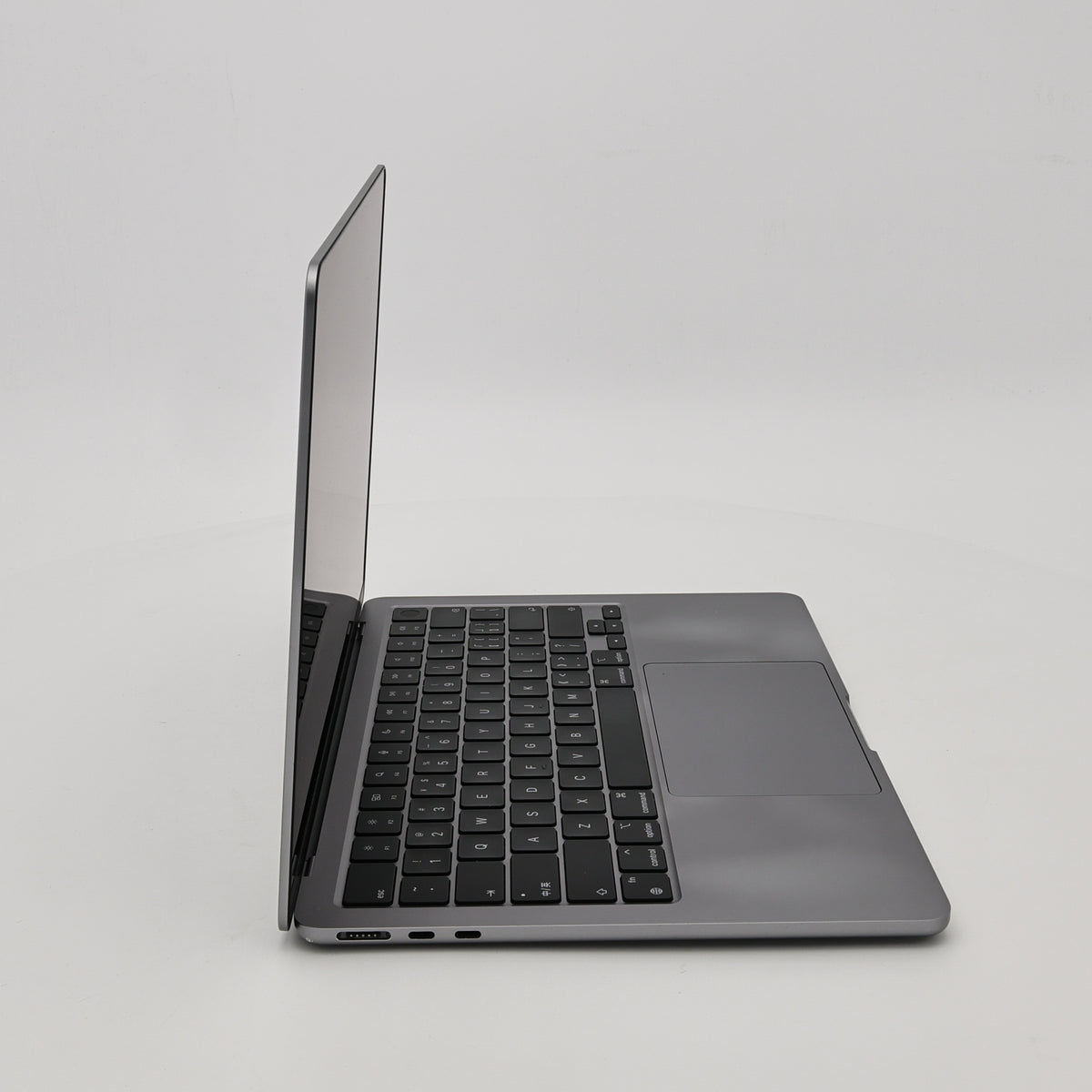 95新 Apple MacBook Air 22年 13寸 M2（8+8核） 8G RAM 256G SSD 深空灰色