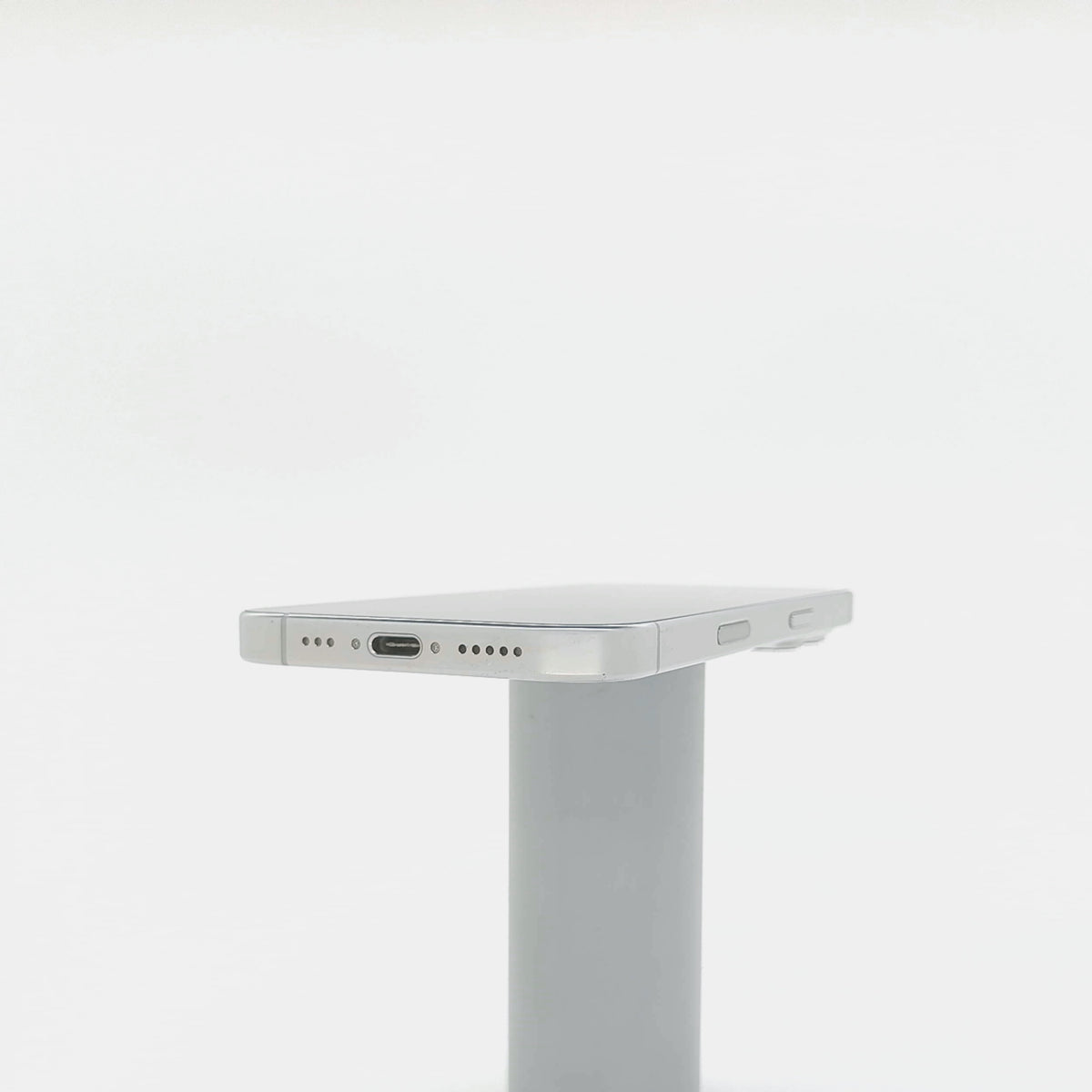95新 Apple iPhone 16 Pro 128G 白色鈦金屬 中國大陸版
