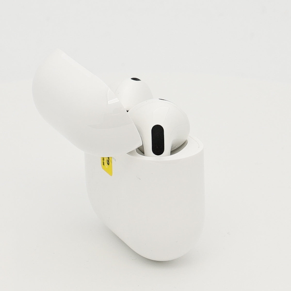 99新 Apple AirPods 4 (支持主動降噪) 白色