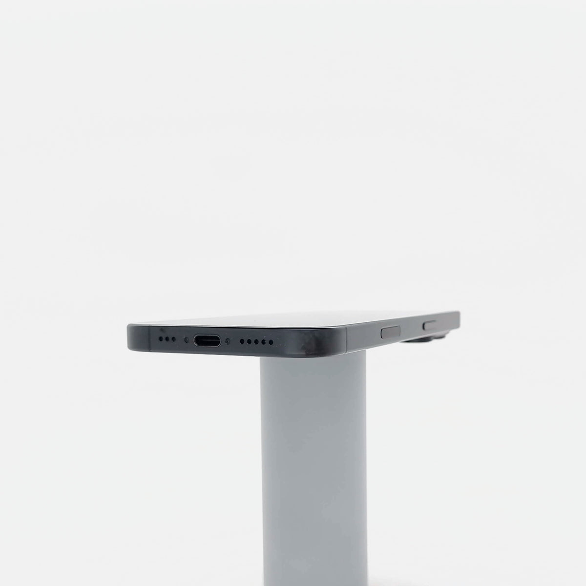 95新 Apple iPhone 16 Pro 128G 黑色鈦金屬 中國大陸版