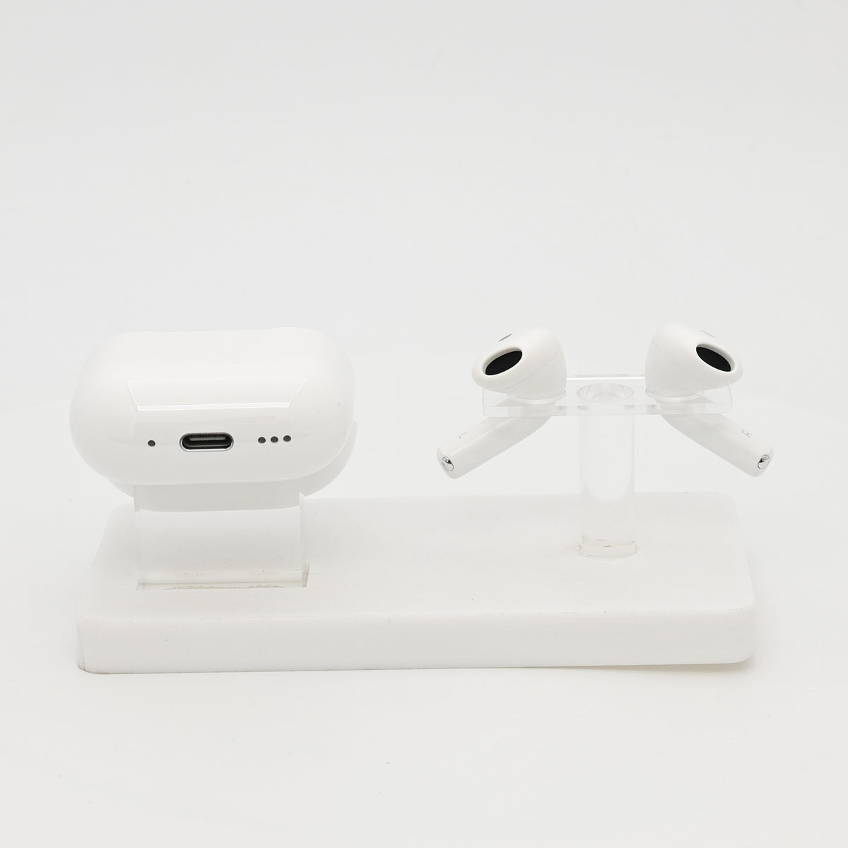99新 Apple AirPods 4 (支持主動降噪) 白色