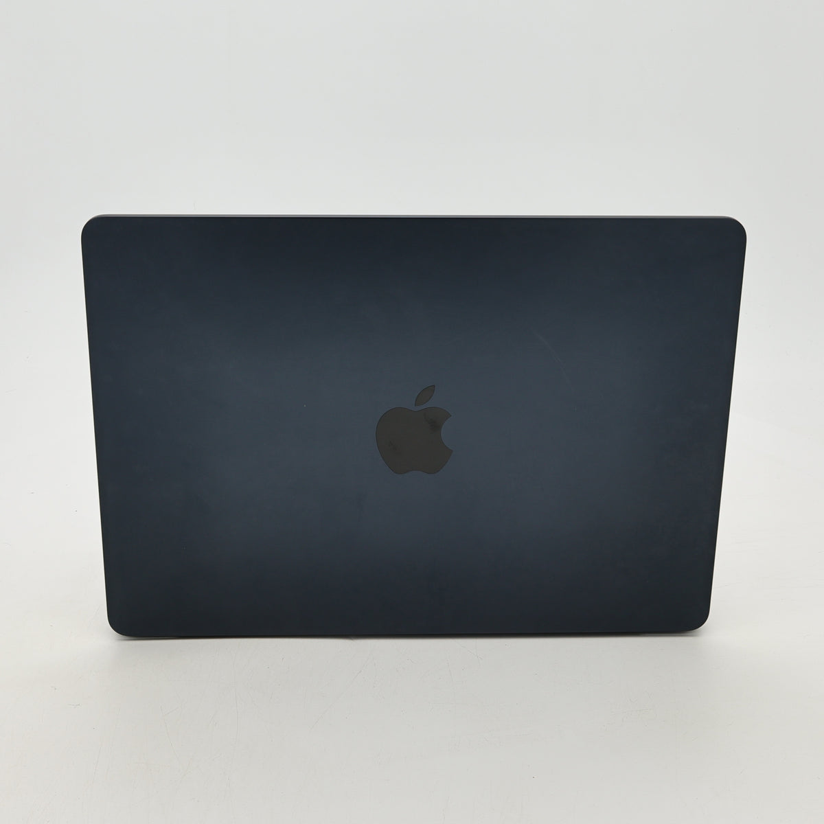 95新 Apple MacBook Air 22年 13寸 M2（8+8核） 8G RAM 256G SSD 午夜色
