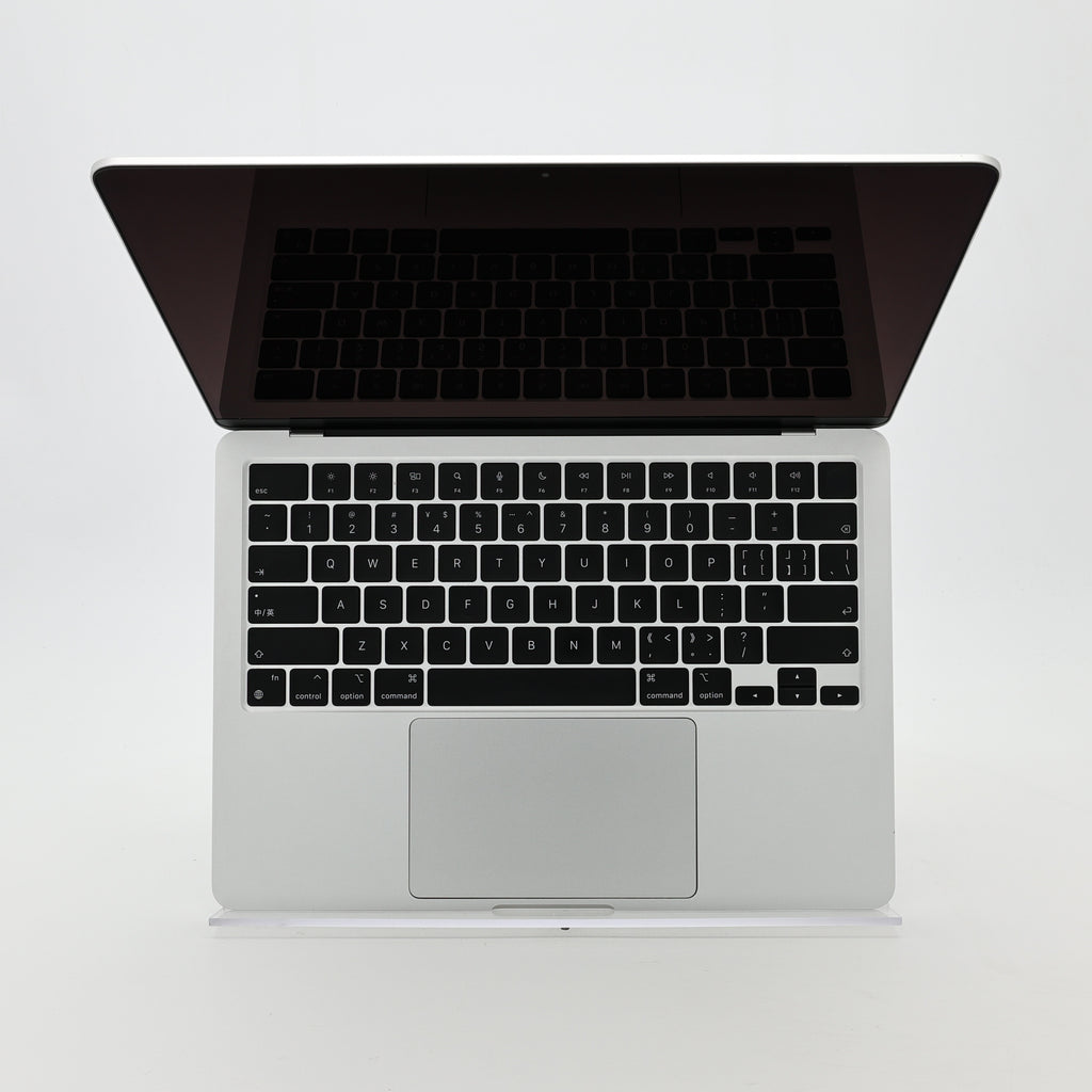 95新 Apple MacBook Air 22年 13寸 M2（8+10核） 8G RAM 512G SSD 銀色