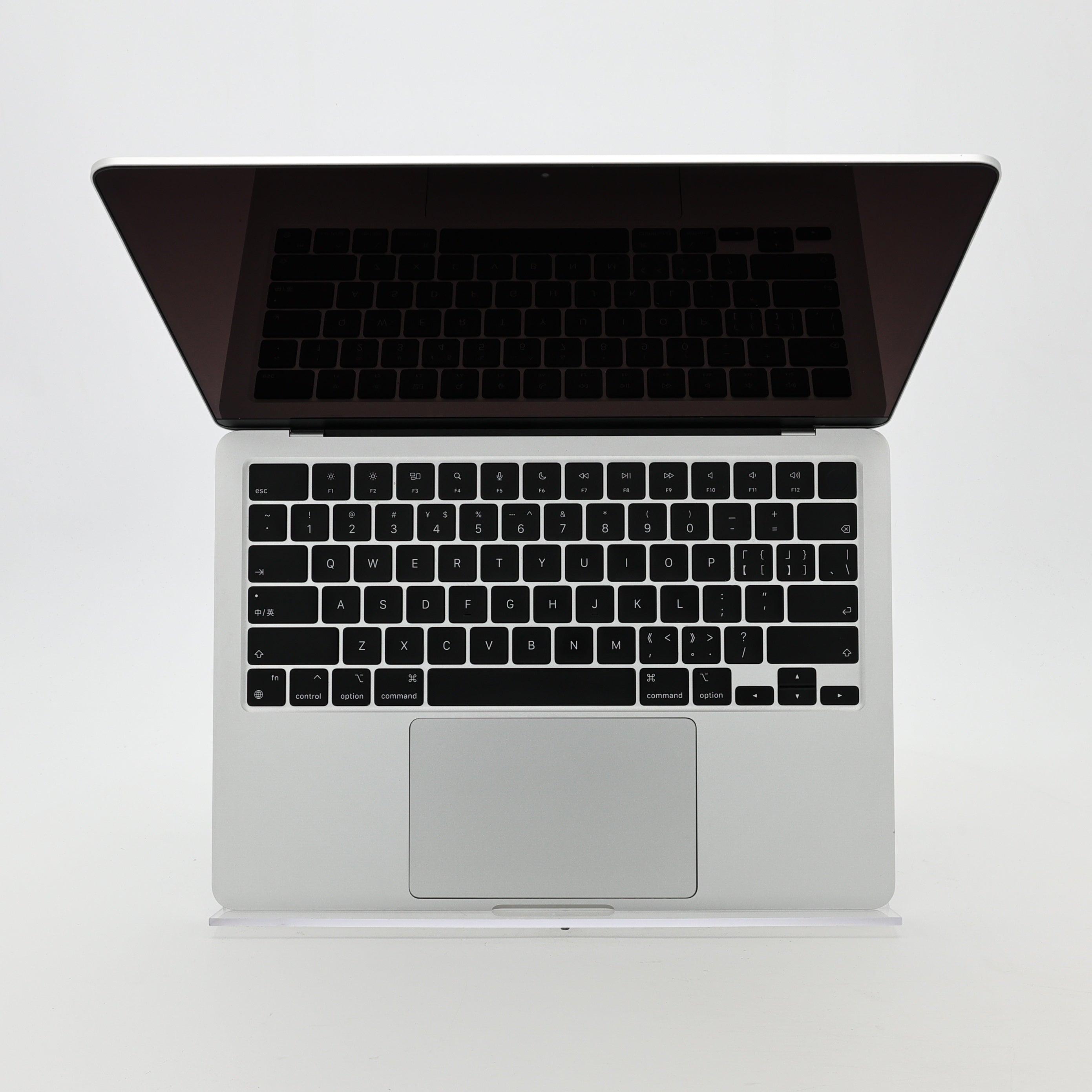 95新 Apple MacBook Air 22年 13寸 M2（8+10核） 8G RAM 512G SSD 銀色