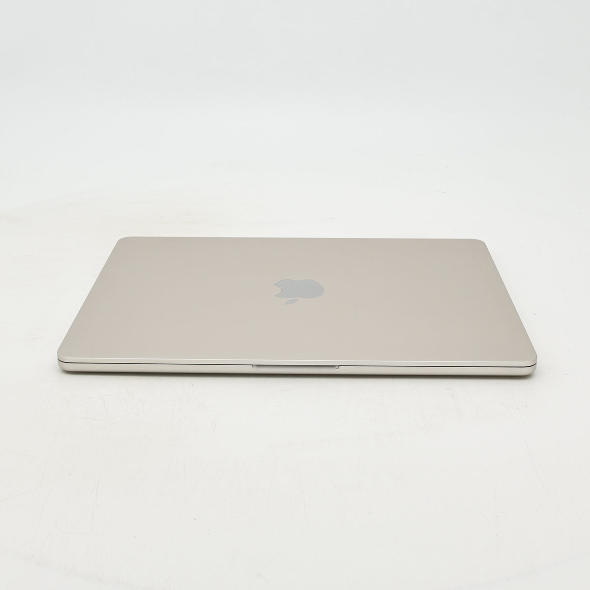 99新 Apple MacBook Air 22年 13寸 M2（8+8核） 16G RAM 256G SSD 星光色