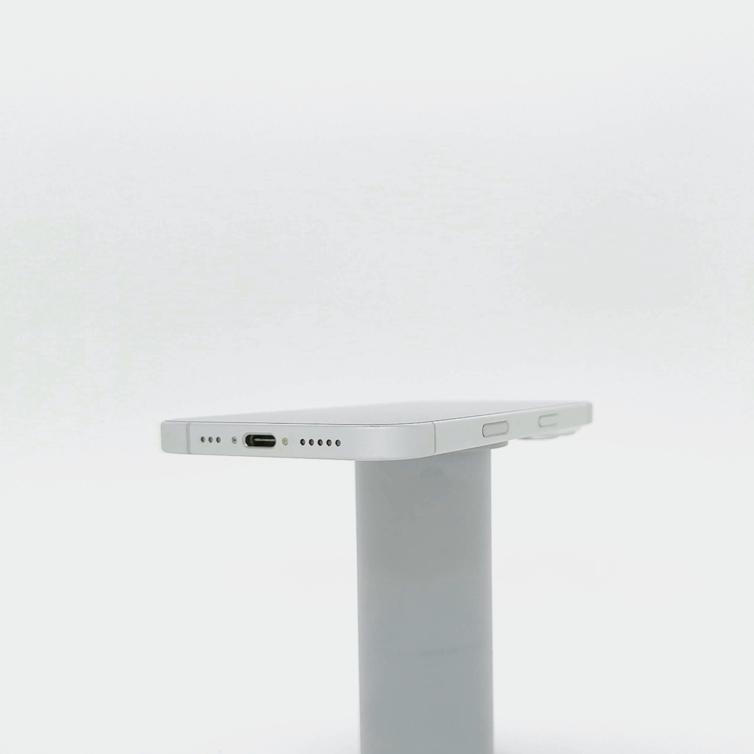 95新 Apple iPhone 16 128G 白色 中國大陸版