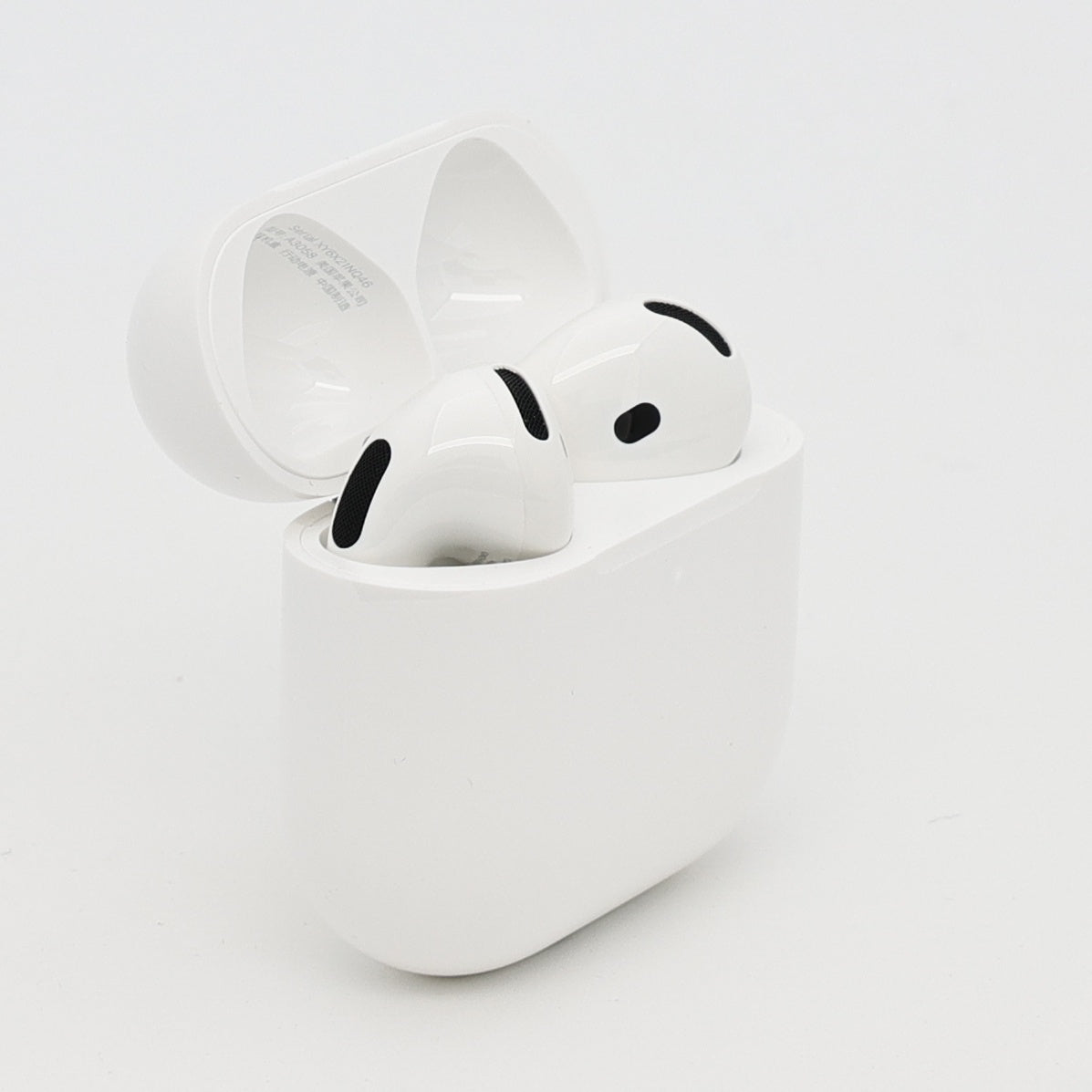 99新 Apple AirPods 4 (不支持主动降噪) 白色