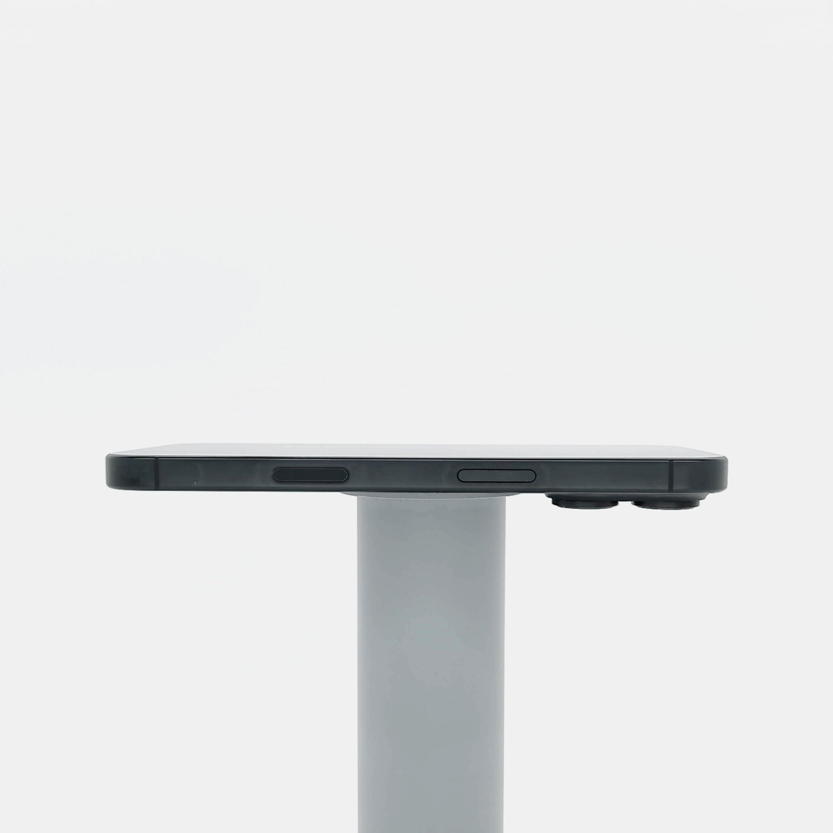 95新 Apple iPhone 16 Pro 128G 黑色鈦金屬 中國大陸版
