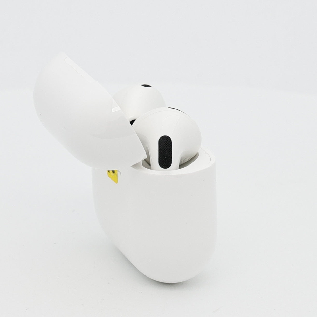 99新 Apple AirPods 4 (不支持主动降噪) 白色