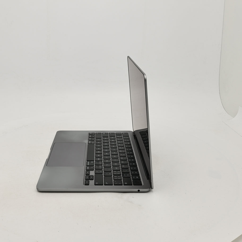 95新 Apple MacBook Air 22年 13寸 M2（8+8核） 8G RAM 256G SSD 深空灰色