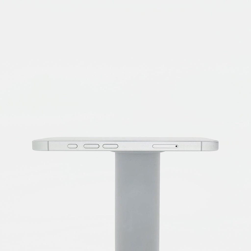 95新 Apple iPhone 16 256G 白色 中國大陸版