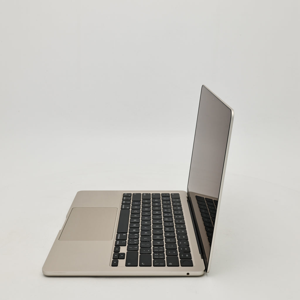 95新 Apple MacBook Air 22年 13寸 M2（8+10核） 8G RAM 512G SSD 銀色