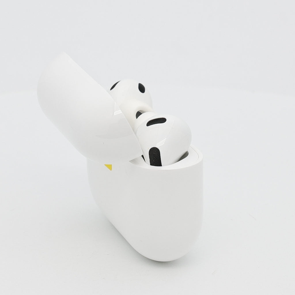 99新 Apple AirPods Pro 3 白色