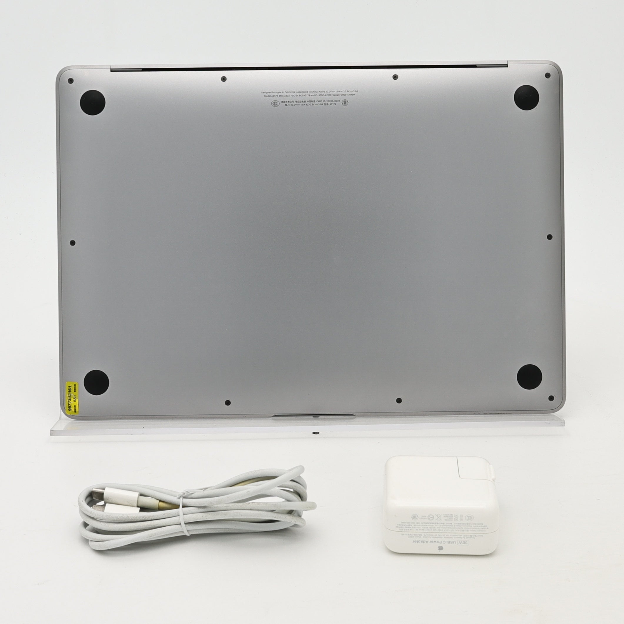 95新 Apple MacBook Air 20年 13寸 i3 1.1G 8G RAM 256G SSD 深空灰色
