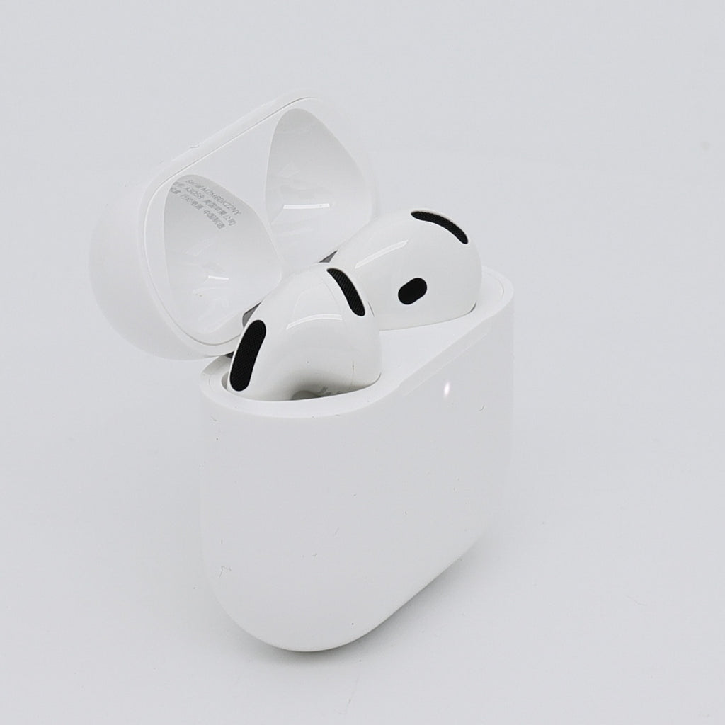 99新 Apple AirPods 4 (不支持主动降噪) 白色