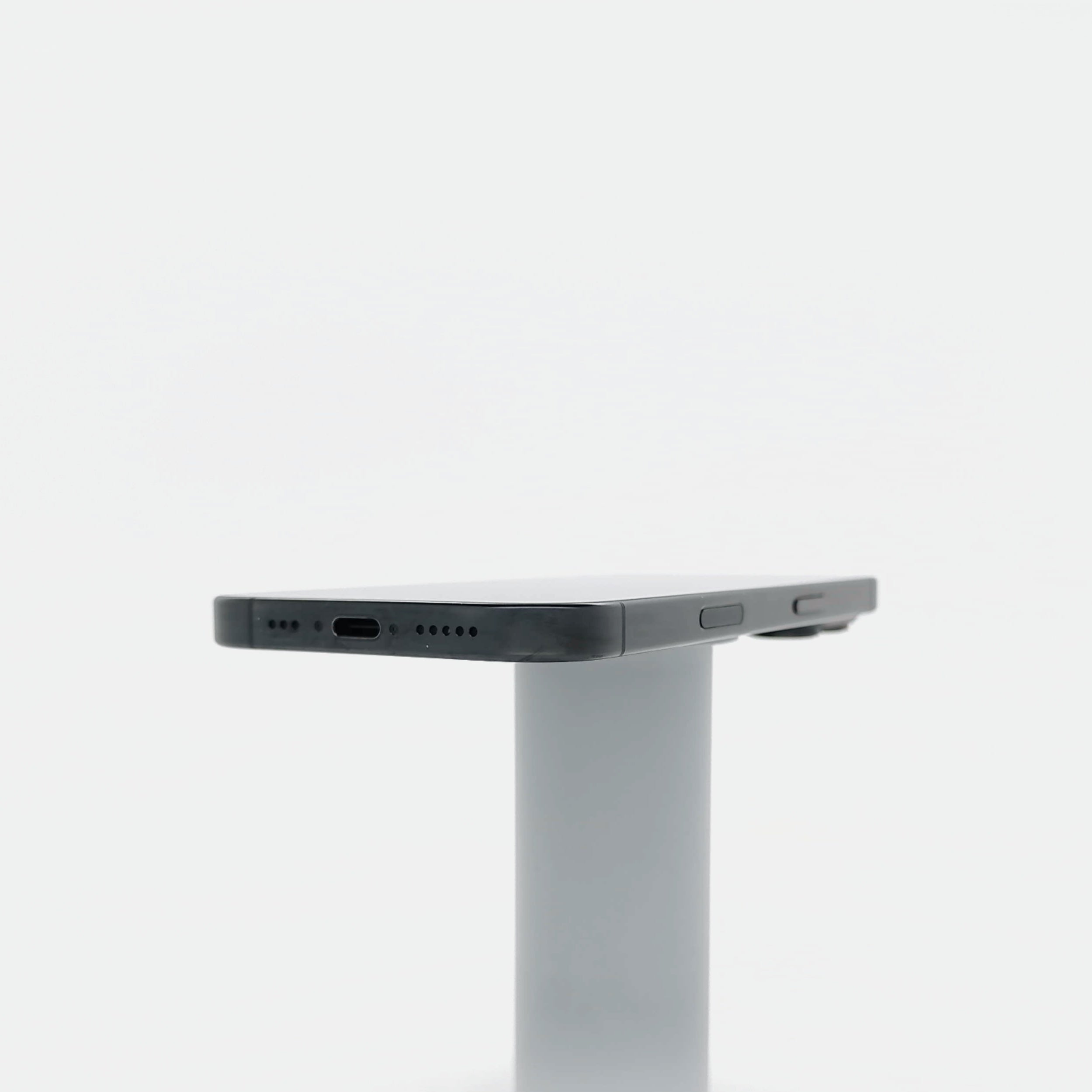 95新 Apple iPhone 16 Pro 128G 黑色鈦金屬 中國大陸版