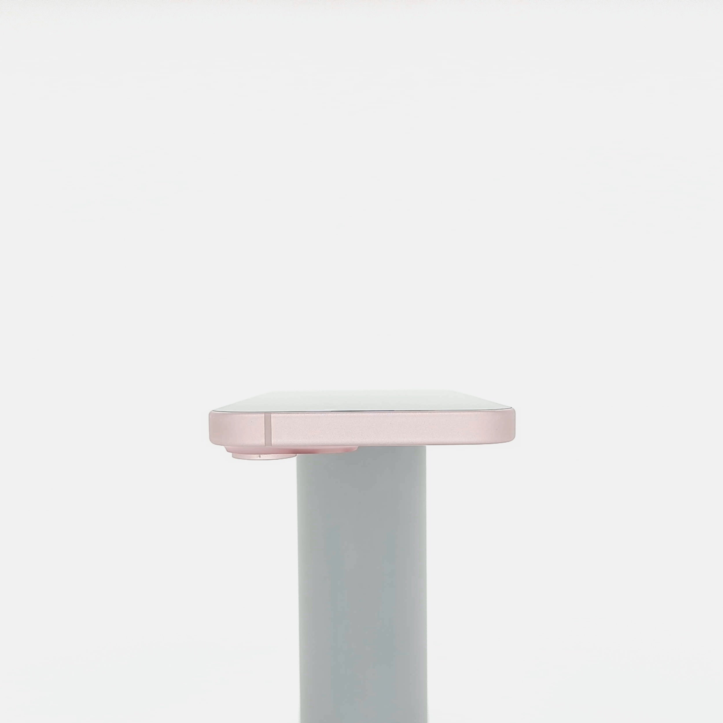 95新 Apple iPhone 15 128G 粉紅色 中國大陸版