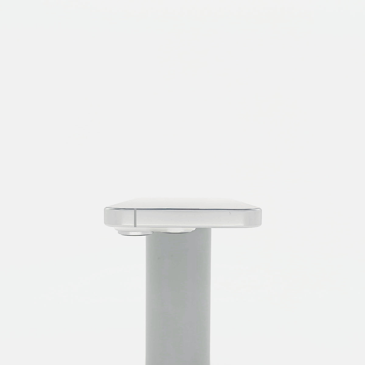 95新 Apple iPhone 16 Pro 128G 白色鈦金屬 中國大陸版