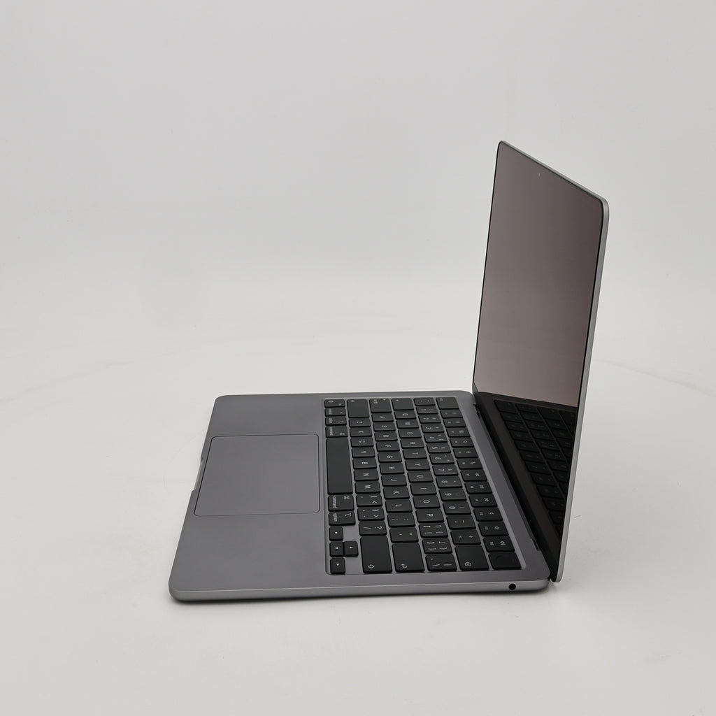 95新 Apple MacBook Air 22年 13寸 M2（8+8核） 8G RAM 256G SSD 深空灰色