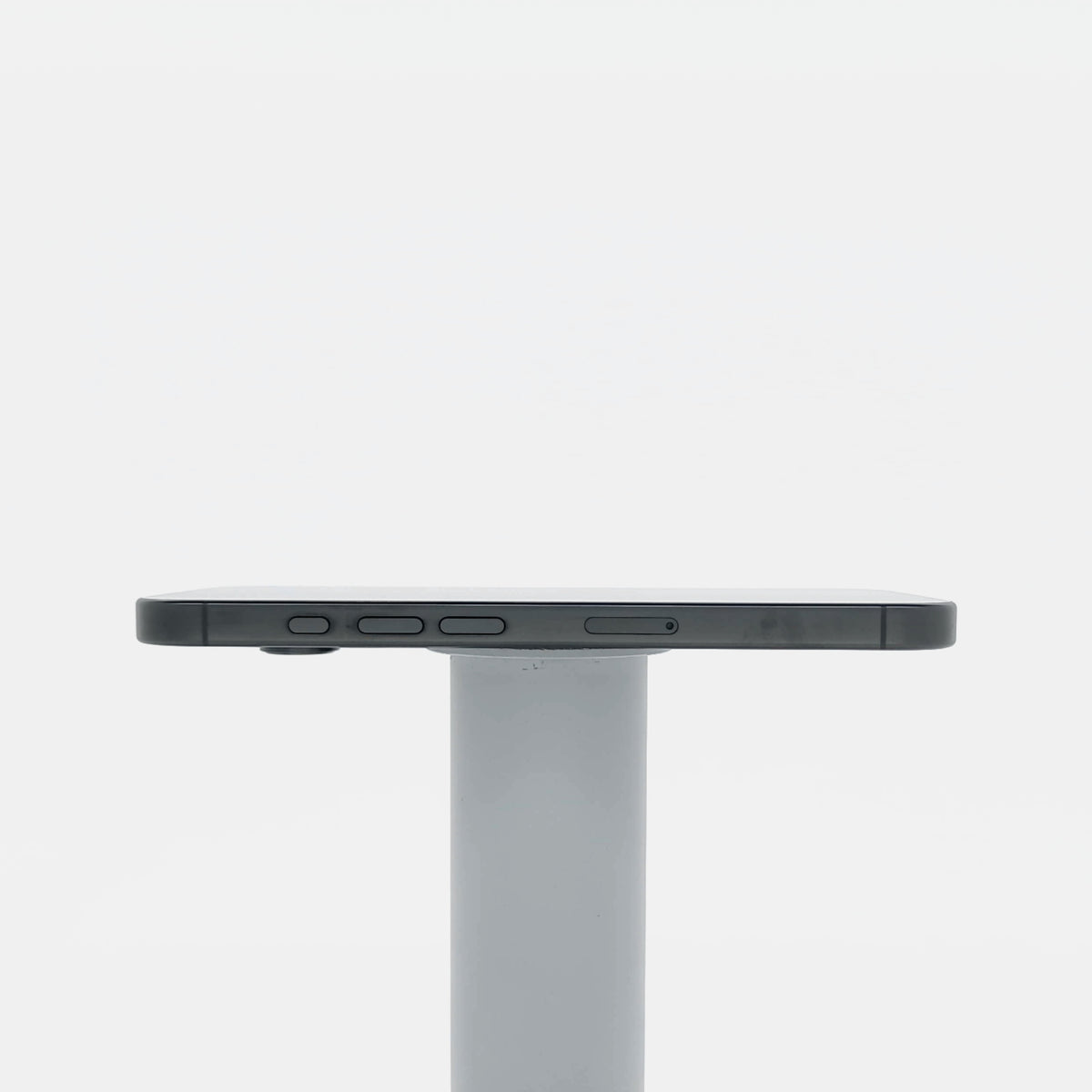 95新 Apple iPhone 16 Pro 128G 黑色鈦金屬 中國大陸版
