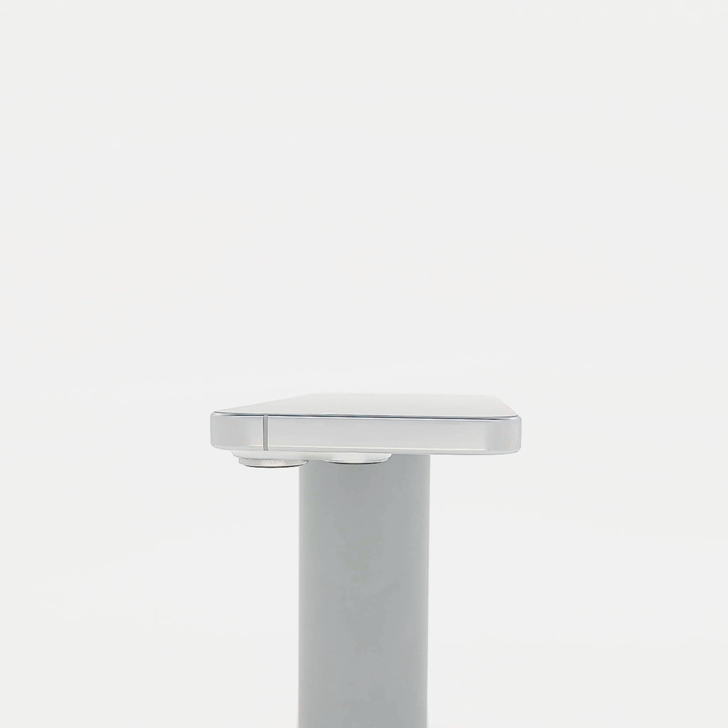 95新 Apple iPhone 16 Pro 128G 白色鈦金屬 中國大陸版