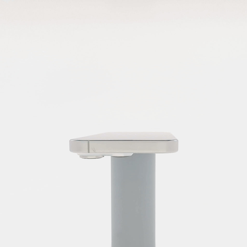 95新 Apple iPhone 16 Pro 128G 白色鈦金屬 中國大陸版