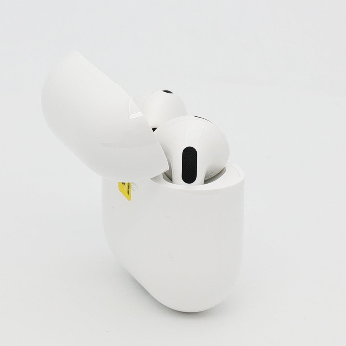 99新 Apple AirPods 4 (不支持主動降噪) 白色