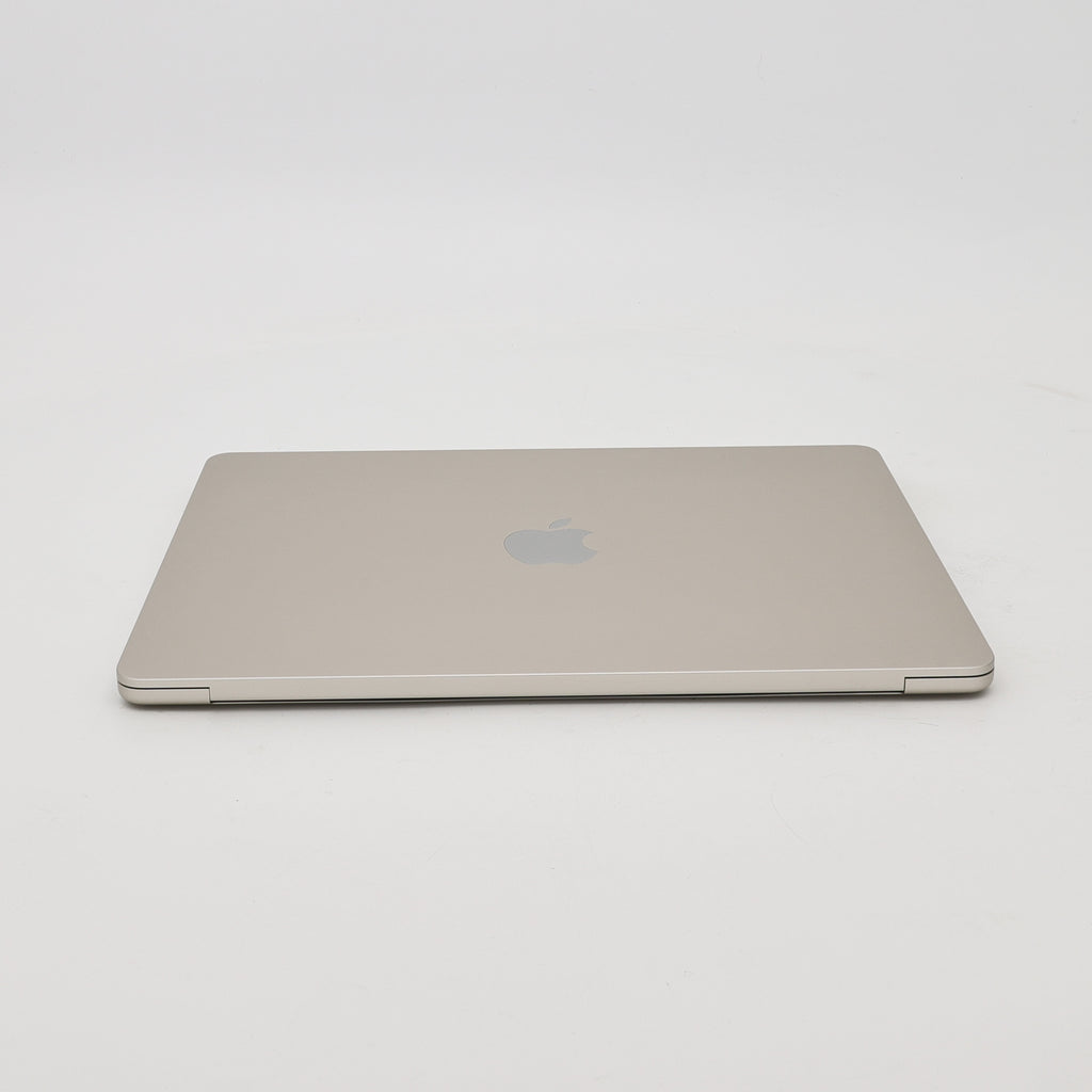 95新 Apple MacBook Air 22年 13寸 M2（8+8核） 8G RAM 256G SSD 星光色